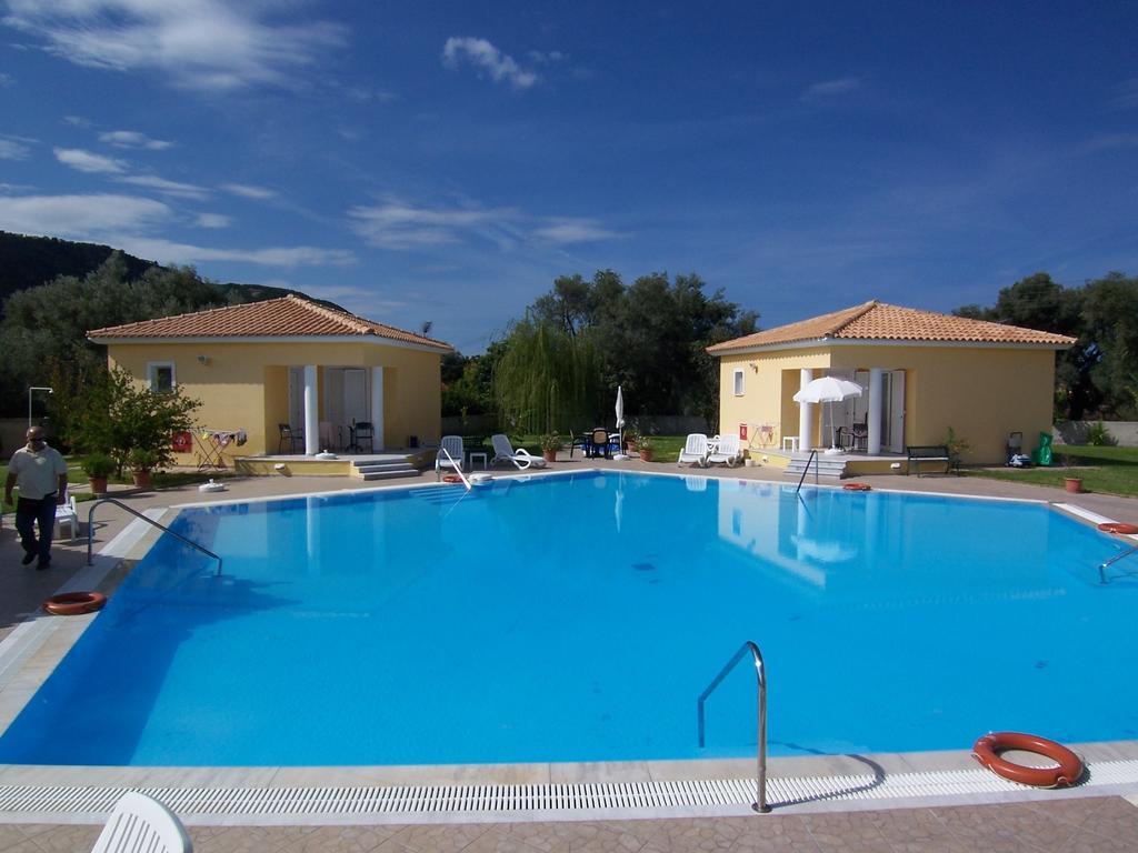 Iliaktida Studio-Villas Frinion Bilik gambar