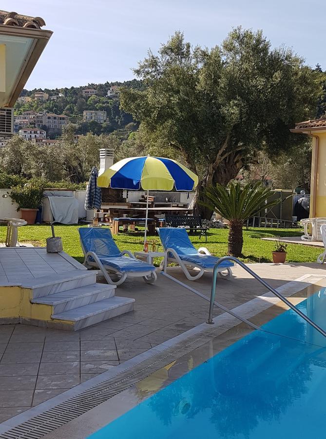 Iliaktida Studio-Villas Frinion Luaran gambar