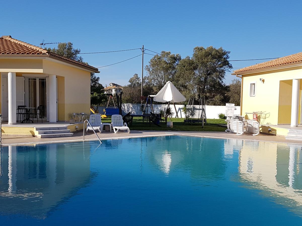 Iliaktida Studio-Villas Frinion Luaran gambar